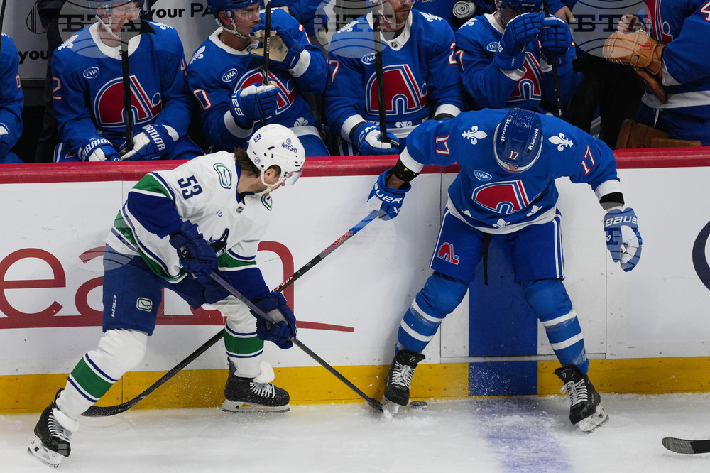 Canucks Avalanche Hockey