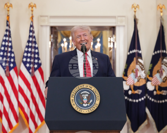 Нобеловият лауреат за мир Мохамед ел Барадей призовава да бъде спрян „лудият“ Доналд Тръмп