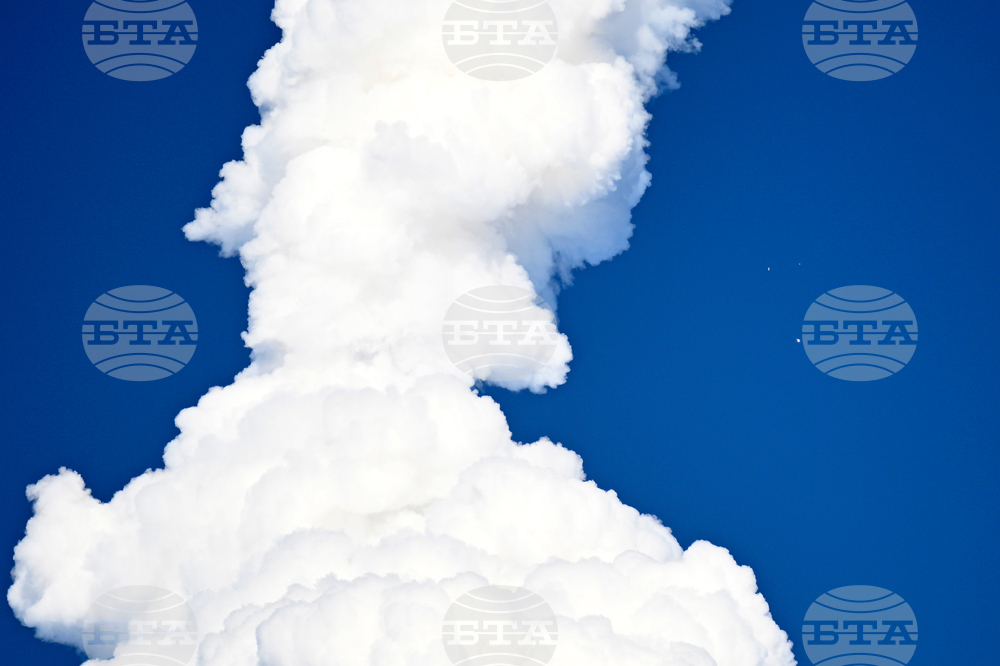 NASA Artemis Moonshot