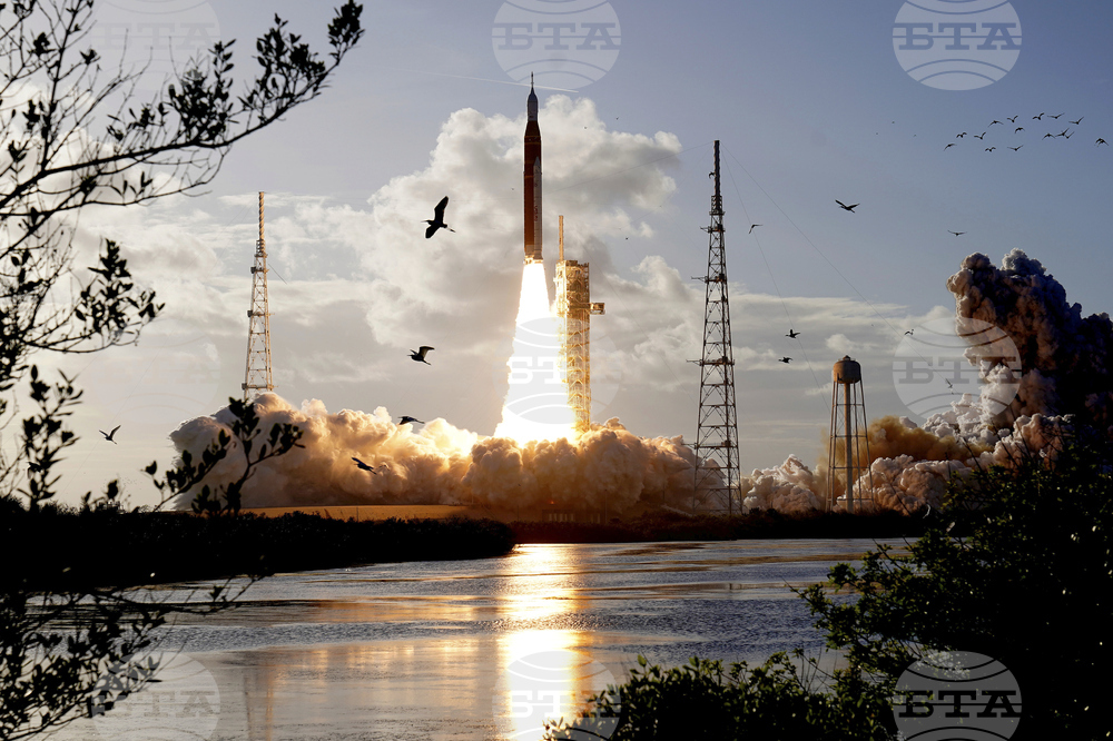 APTOPIX NASA Artemis Moonshot