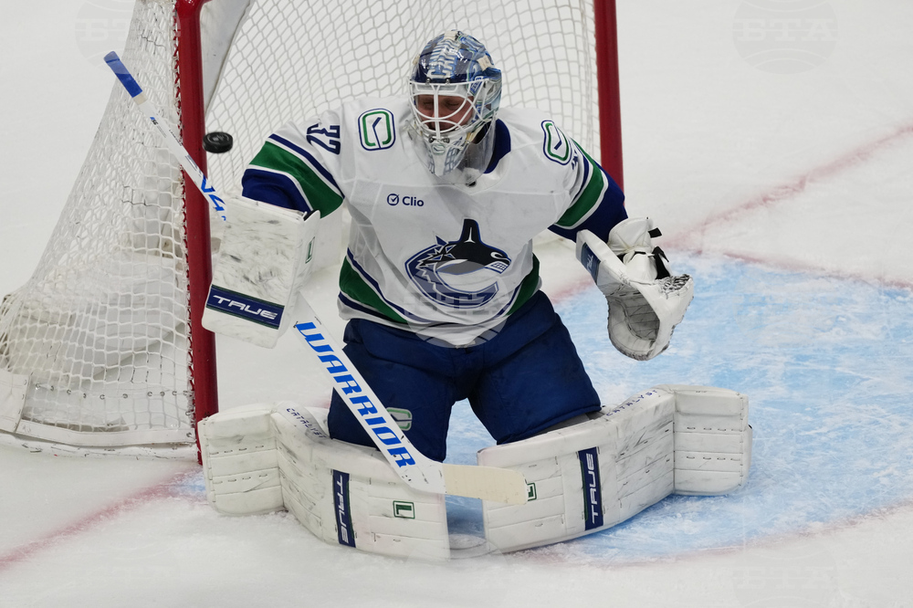 Canucks Avalanche Hockey