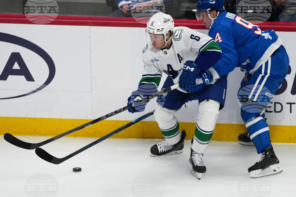 Canucks Avalanche Hockey