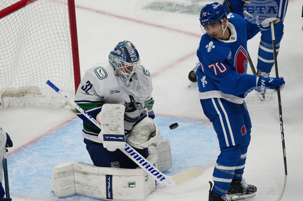 Canucks Avalanche Hockey