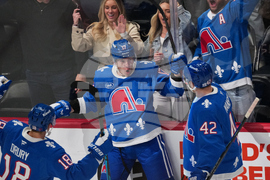 Canucks Avalanche Hockey