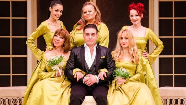 Театър „Българска армия“ ще представи в Стара Загора спектакъла „Пет жени с еднакви рокли“ 