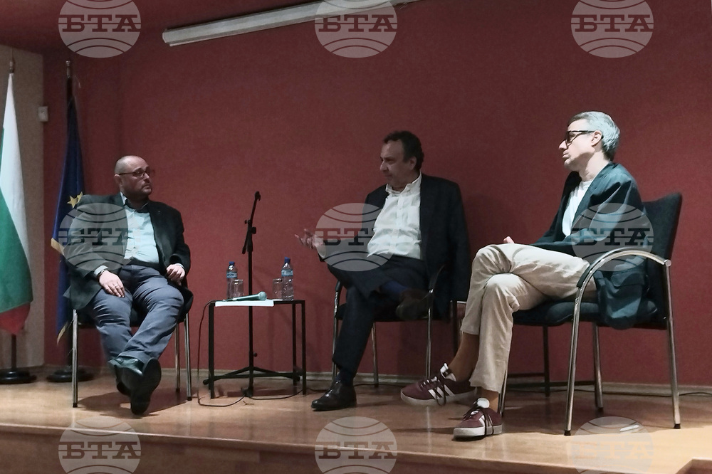 Посолство на Гърция в София - литература - дискусия