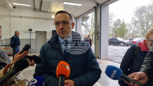 Продължава реновирането на службите на пожарната в страната и обновяването на техниката, съобщи гл. комисар Александър Джартов в Балчик