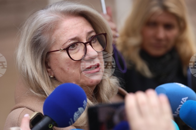 Туристическият бранш е готов да задържи цените на договорените пакети за летния сезон, заяви служебният министър на туризма Ирена Георгиева