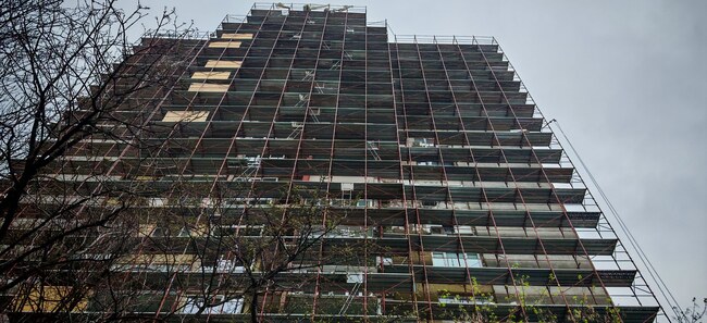 Община Пловдив продължава изпълнението на мерките за енергийна ефективност по Плана за възстановяване и устойчивост с блок в район „Южен“