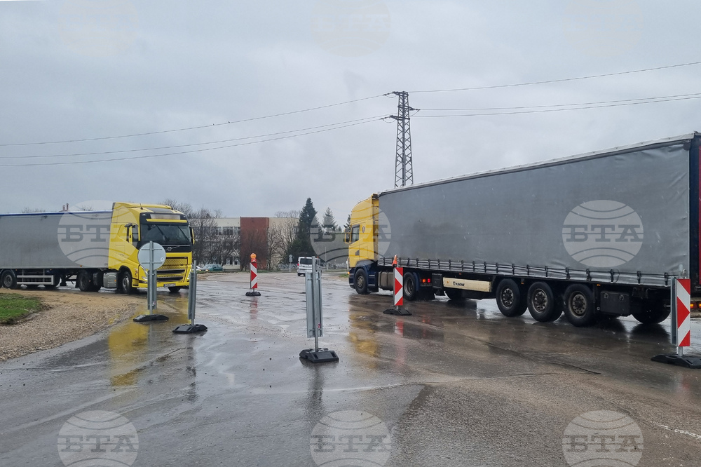 Търговище - кръгово кръстовище - ремонт