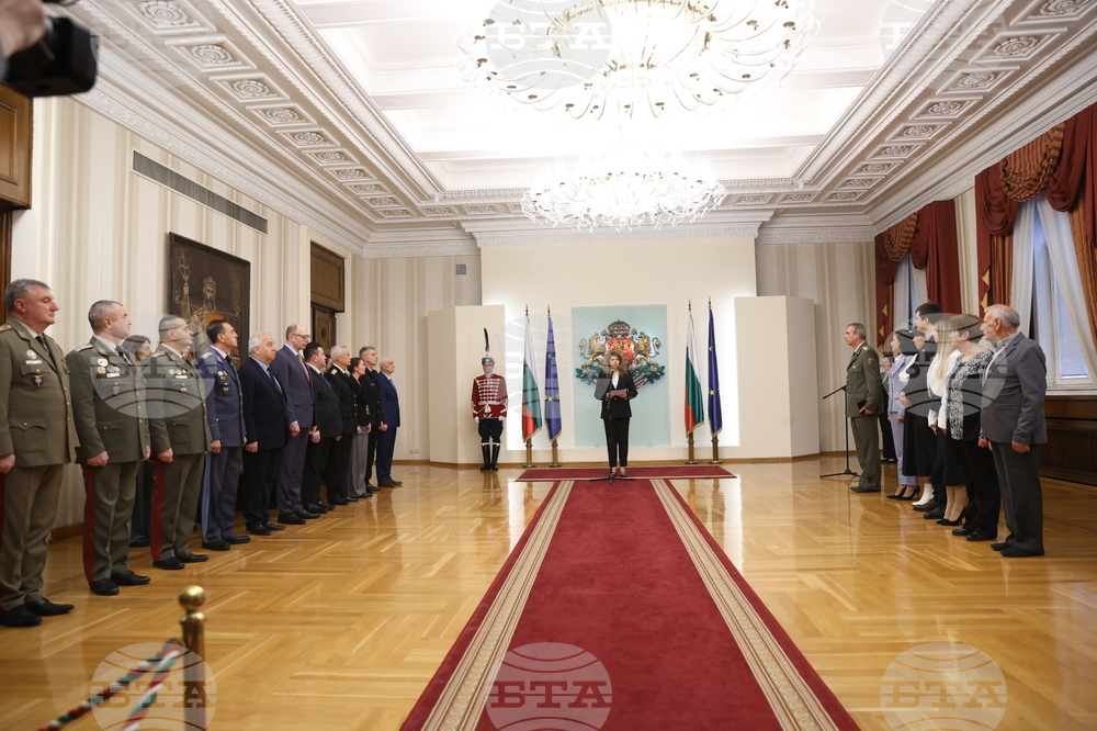 Президентство - полковник Атанас Георгиев - офицерско звание