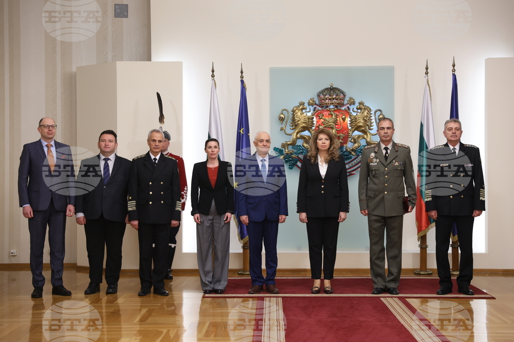 Президентство - полковник Атанас Георгиев - офицерско звание