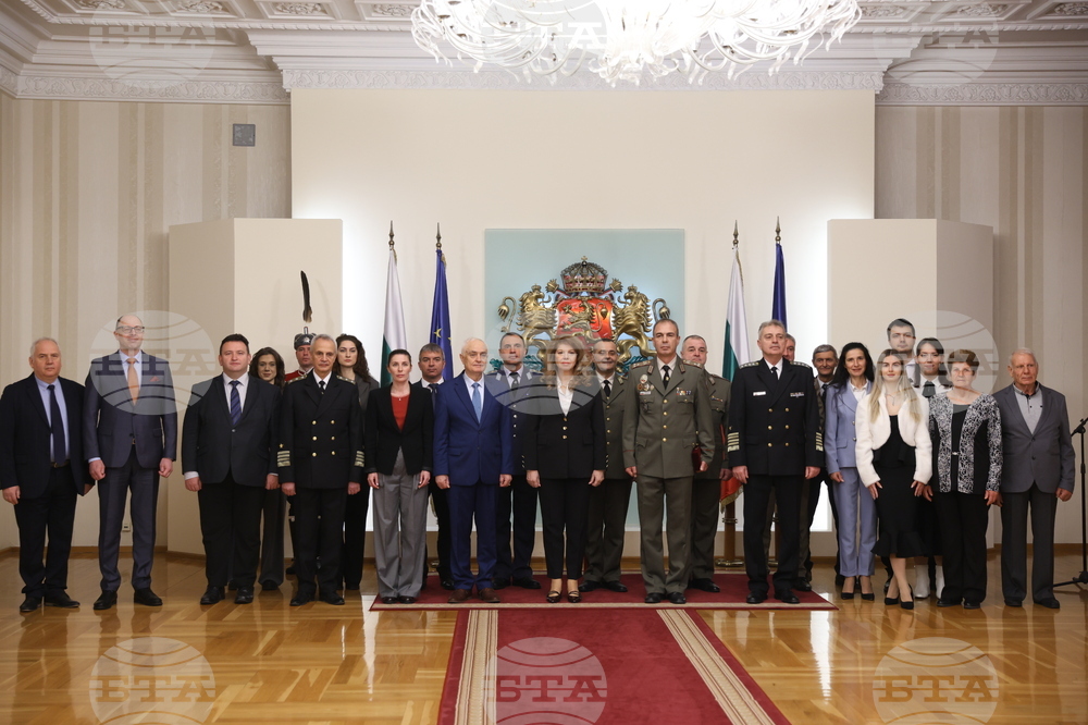 Президентство - полковник Атанас Георгиев - офицерско звание