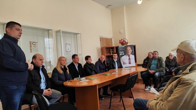 Кандидатите на „Прогресивна България“ от листата във Видин се срещнаха с жители Грамада