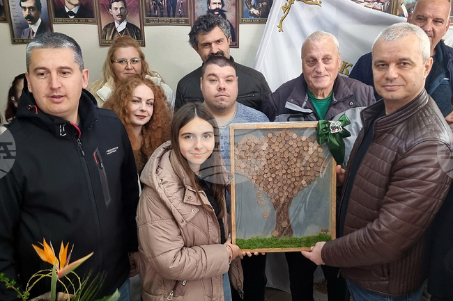 Хасково - „Възраждане“ - Костадин Костадинов