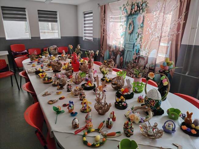 „Великденско вълшебство“ – базар на ученици и преподаватели от ЦСОП „Д-р Власаки Шуманов“ в Сливен