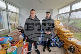 Село Могила - приют за безстопанствени животни - дарение