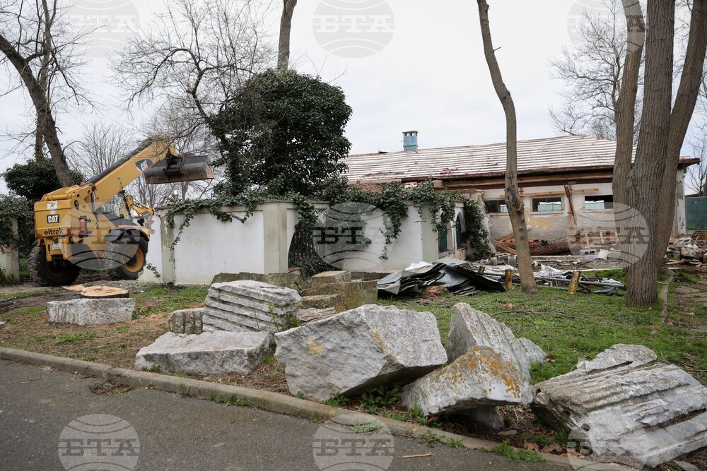 Бургас - Графична база „Тодор Атанасов“ - ремонт