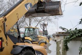 Бургас - Графична база „Тодор Атанасов“ - ремонт