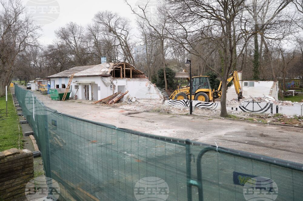 Бургас - Графична база „Тодор Атанасов“ - ремонт