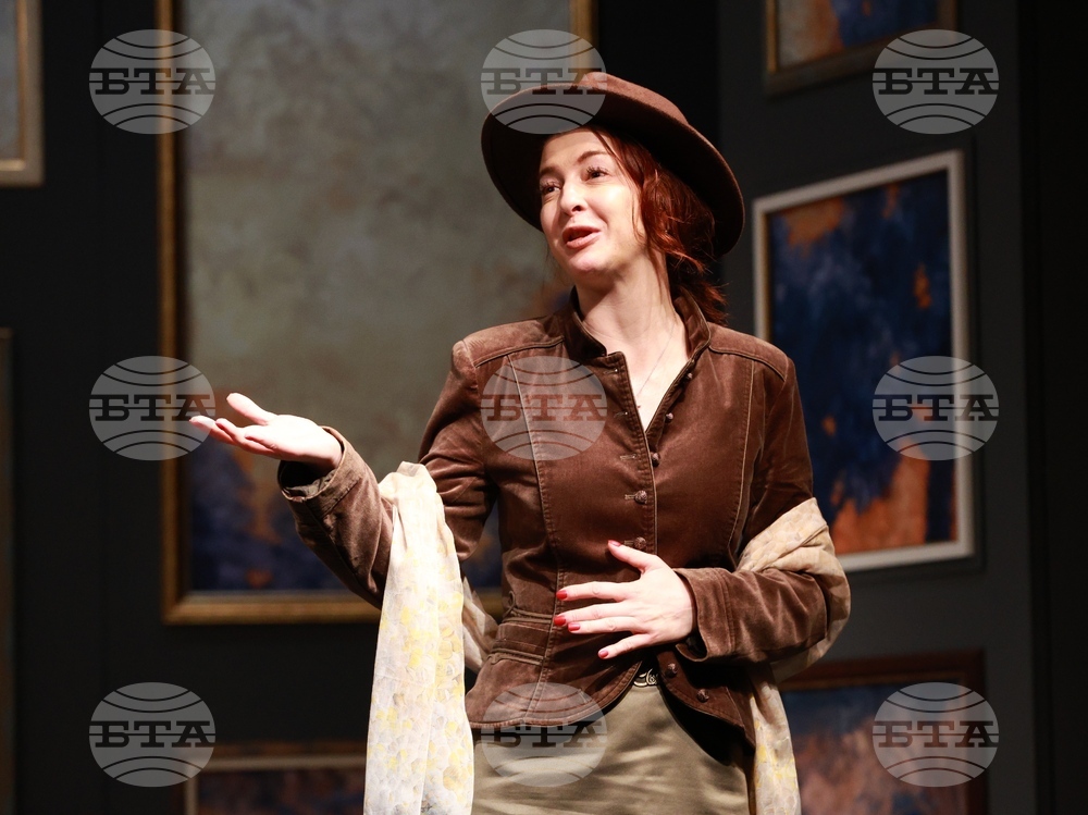 Русе - „Месец на село“ - театрална премиера