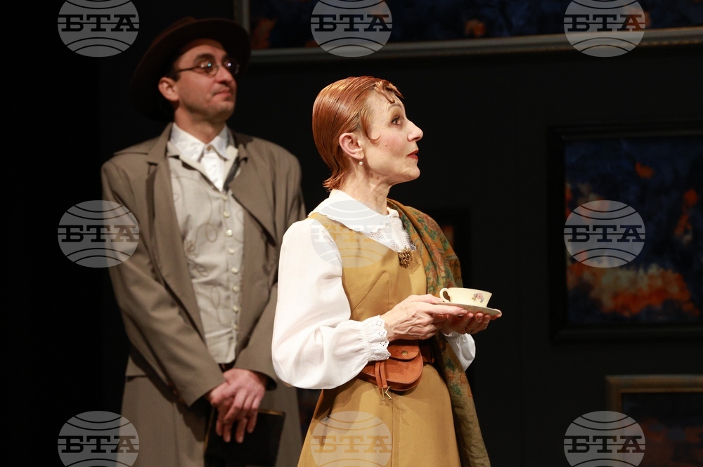 Русе - „Месец на село“ - театрална премиера