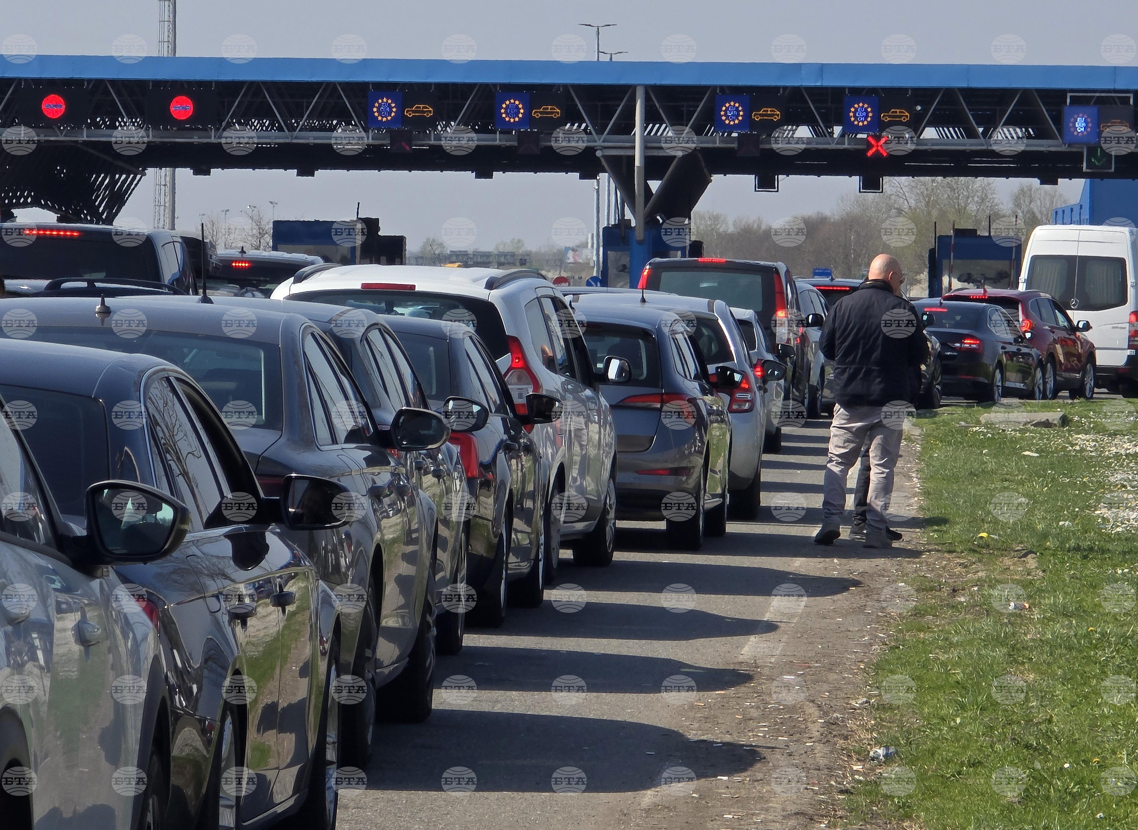 Балкани словения очаква най-натоварения трафик за лятото през този уикенд 2026 20260315 114130 балкани в словения се очаква този уикенд да бъде най-натовареният за лятото, съобщава агенция ста. Трафикът ще бъде предимно... Iustitia. Bg словения очаква най-натоварения трафик за лятото през този уикенд 2026 2026-07-31 07:57:39 юстиция балкани