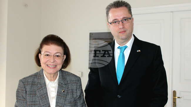 Българската литература става все по-видима в международен план, каза заместник-министърът на културата Виктор Стоянов