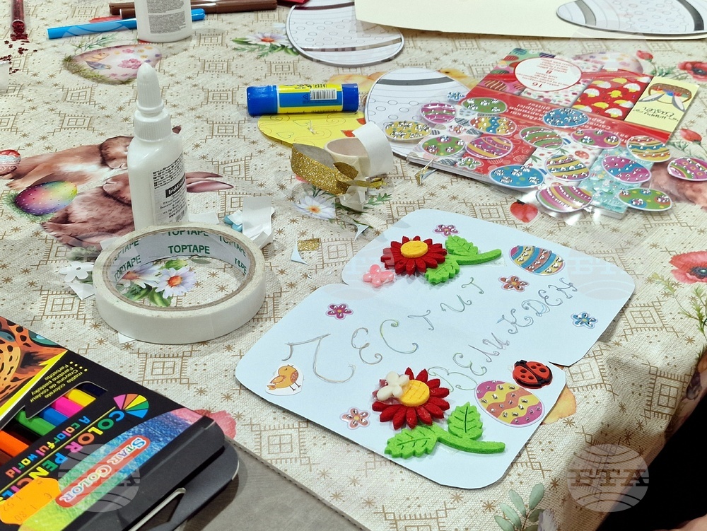 Монтана - Регионален исторически музей - великденска работилница - ученици