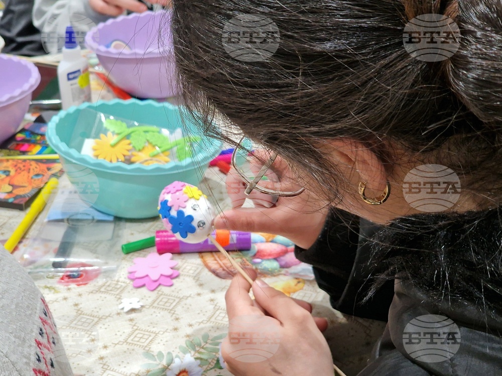 Монтана - Регионален исторически музей - великденска работилница - ученици