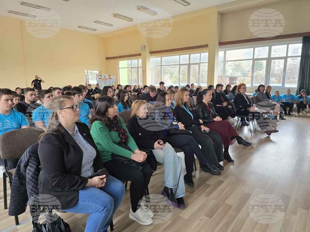 Свищов - УНИЦЕФ - посещение - СУ „Цветан Радославов“