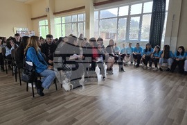 Свищов - УНИЦЕФ - посещение - СУ „Цветан Радославов“