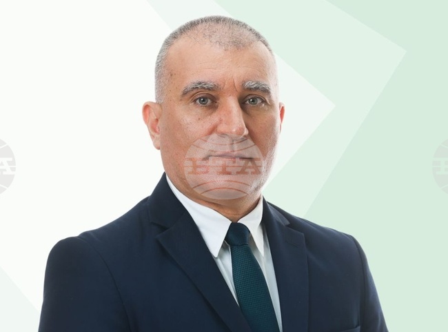 Държавата изостави масовия спорт в Плевен, казва водачът на листата на „Възраждане“ Ивелин Първанов