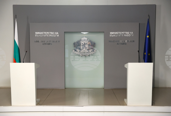 Приключи изборният ден в Австралия, Азия, Африка и Европа, съобщиха от външното министерство