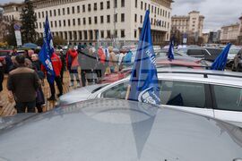 Протестно автошествие срещу цените на горивата