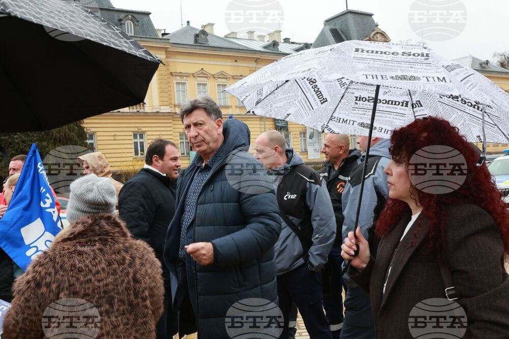Протестно автошествие срещу цените на горивата
