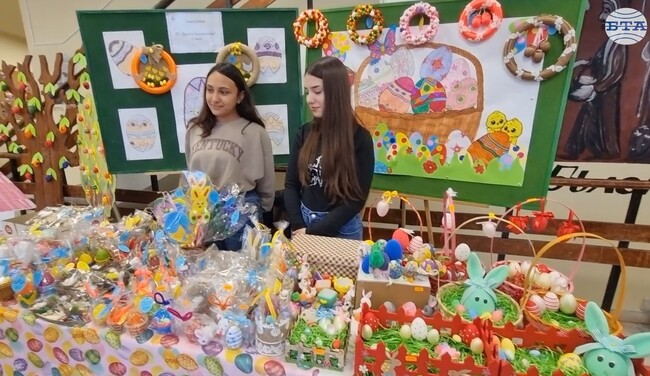 С инициативата „Пъстър Великден“ в Гулянци поставиха началото на пролетните празници