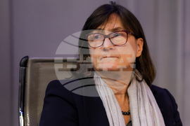 МВнР - Национален конкурс за приложно-изследователския проект - монография