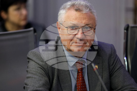 МВнР - Национален конкурс за приложно-изследователския проект - монография