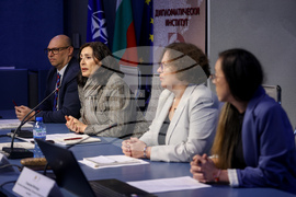 МВнР - Национален конкурс за приложно-изследователския проект - монография