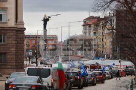 Протестно автошествие срещу цените на горивата