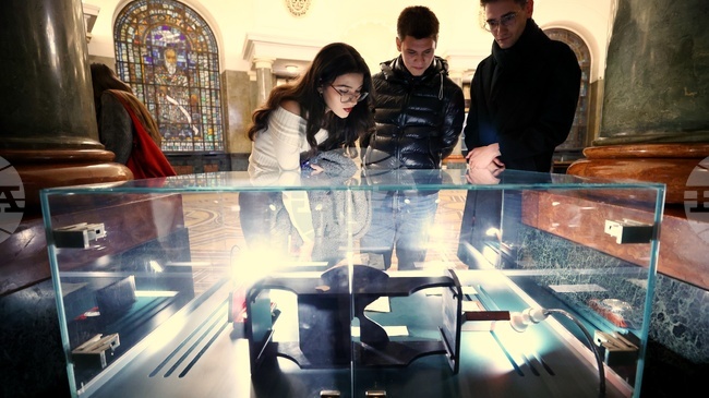  Инструменти от първата лаборатория по експериментална психология са част от изложбата „История на психологията в България“ в Софийския университет