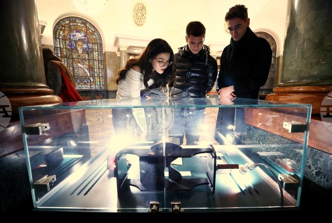  Инструменти от първата лаборатория по експериментална психология са част от изложбата „История на психологията в България“ в Софийския университет