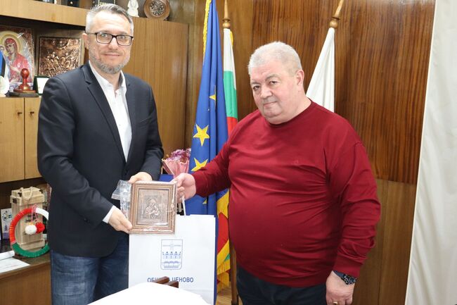 Областна администрация Русе: Областният управител Орлин Пенков продължава срещите с кметовете на общини от Русенско