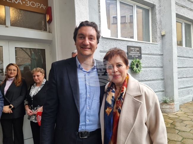 Растящите цени са основното притеснение на хората, каза в Сливен председателят на БСП Крум Зарков