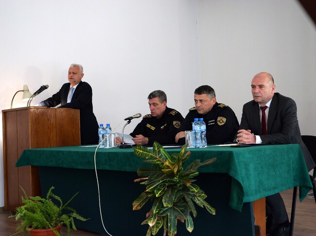 ОДМВР-Варна: Работно съвещание на ръководството на МВР с варненската полиция 