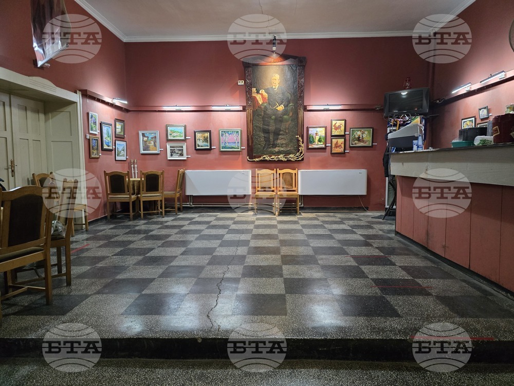 Свищов - изложба - Цветница-свищовски художници