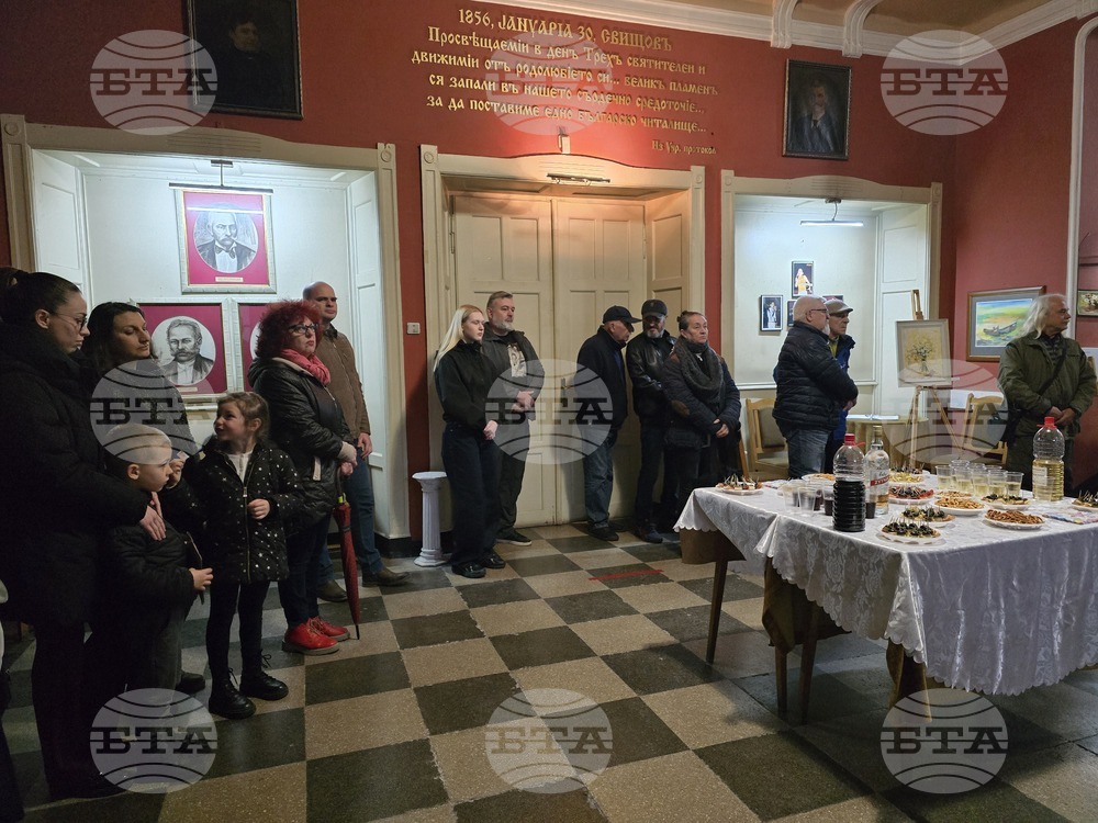 Свищов - изложба - Цветница-свищовски художници