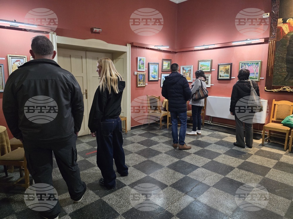 Свищов - изложба - Цветница-свищовски художници