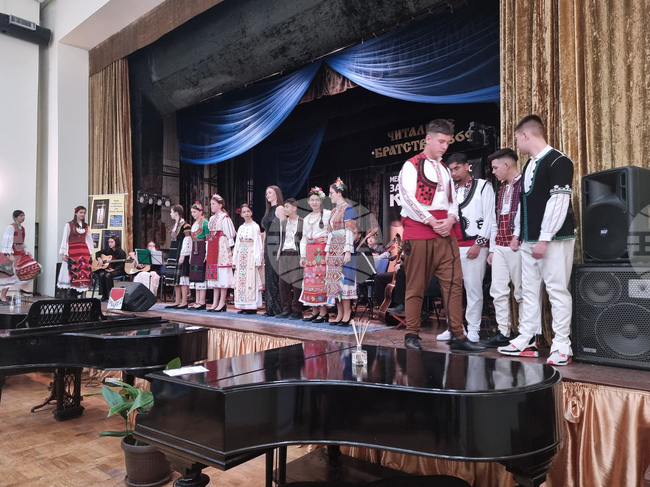 Голямата награда от Международния конкурс за класическа китара – националната награда „Петко Генков“, получи Александър Иванов от Пловдив